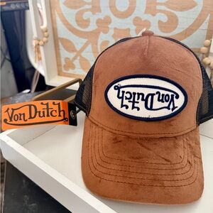 Von Dutch brown suede trucker hat.